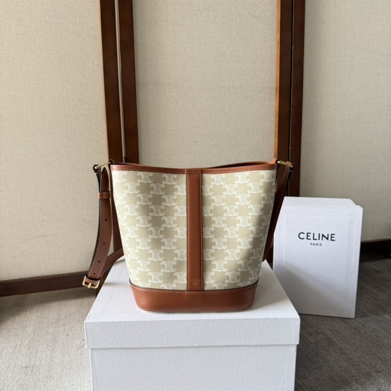 Ce1i*e bucket bags